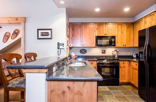 Whitefish Condo | Top Floor Spacious Condo with Ski-In/Ski-Out Access