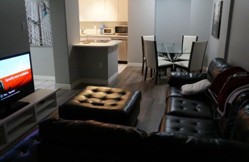 Connaught Apartment | Top-Floor Tranquility: 2-Bedroom City Apartment
