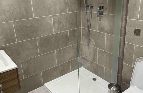 Glasgow Westend Apartment | Top Floor West End Apartment - Partick, Glasgow