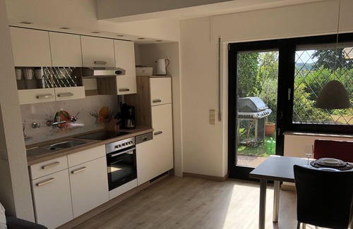 Nideggen Apartment | Top holiday apartment with a view of the castle