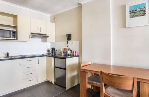 Fortitude Valley Apartment | Top Location in Fortitude Valley Stay,Rooftop Gym, Spa & Sauna