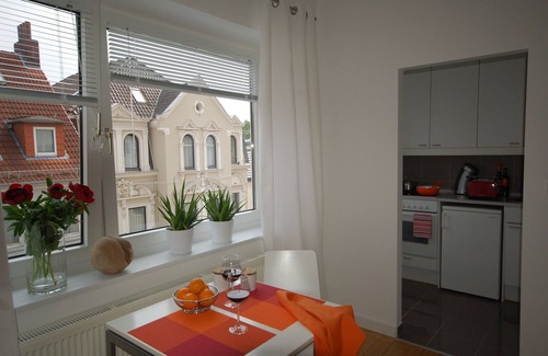 Sudstadt-Bult Apartment | Top location in the heart of Hanover! Chic, quiet guest apartment for up to 2 people