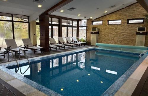 Kvartal Noviya Grad Apartment | Top location ski-in ski-out and Swimming Pool