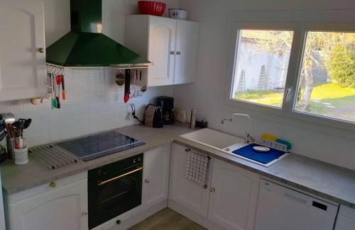 Ronce-les-Bains House | Top of the range, charm, space, comfort, silence, enclosed garden. 6/8 persons.