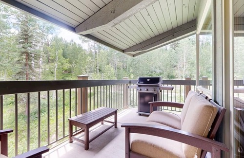 Snowmass Village Condo | Top of the Village - Summit 306