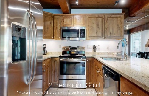 Snowmass Village Condo | Top of the Village - Slope 405