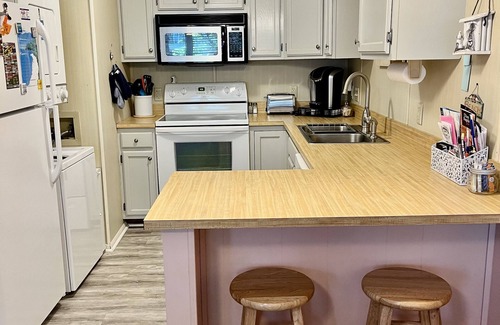 Ocean City Condo | Top Rated 1st Floor Ocean Block Condo Just Steps To The Beach!