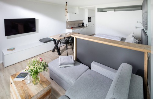 Norderney Apartment | Top sea view, one-room apartment, modern, directly on the beach with sauna and WLAN