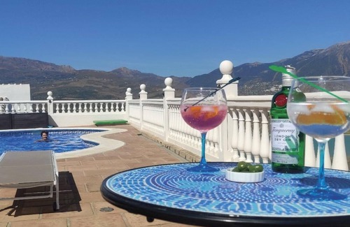 Los Romanes Villa | Top villa with private pool, fabulous views and easy accessible