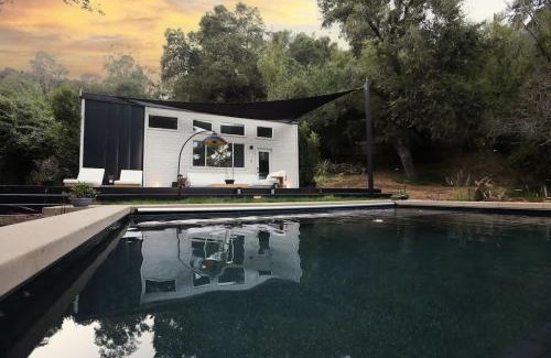 Fernwood House | Topanga Canyon Oasis by Colby & Conrad