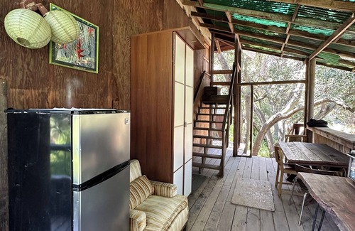 Topanga Cabin | Topanga Japanese Tea House + Private Creek + Mountain Trails.