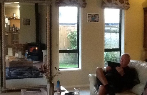 Turangi House | Topia bed and breakfast