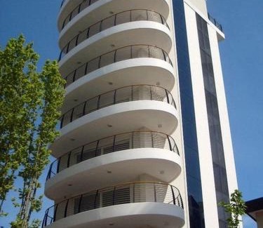 Lignano Sabbiadoro Apartment | Torre Jumeira