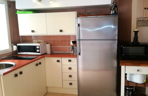 Carihuela Apartment | Torremolinos: Beautiful apartment 100 meters away from the beach