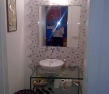 Tuscania House | Torretta 16 red room