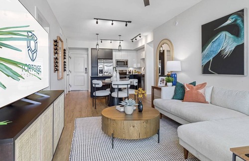 Providencia Park Apartment | TortoiseOne 1BD 1 - One Bedroom Apartment, Sleeps 2