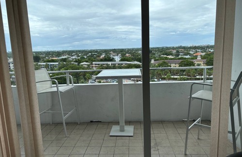 Barrier Island Apartment | Tortuga festival special 1Bedroom Suite,CityView Ft Lauderdale&Two QueenBeds