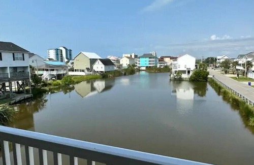 Cherry Grove Beach Apartment | Totally Beaching - Unit #3
