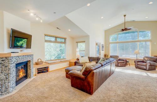 Crystal Bay House | Totally Tahoe Townhome