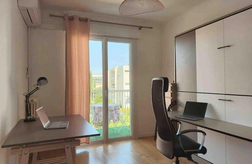 Le Mourillon Apartment | Toulon, Superbe T3, proche plage, terrasse