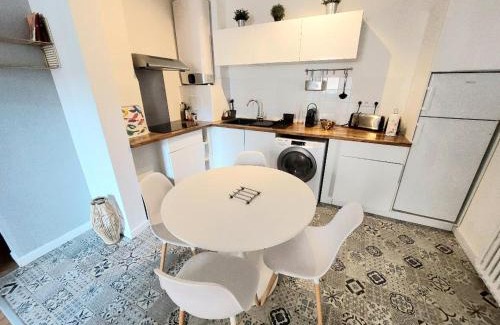 Cote Pavee Apartment | Toulouse grand T2 climatisé Proche Place Dupuy