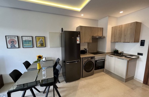 Casablanca Apartment | Tour 33 : Appartement Luxueux en Plein Cœur de Casablanca
