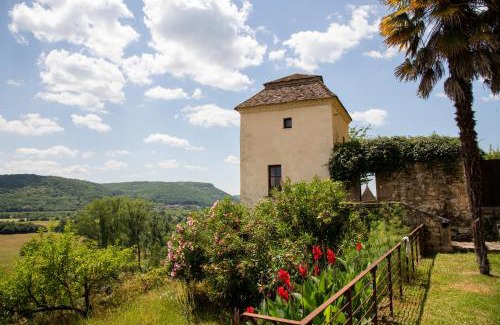 Beynac-et-Cazenac House | Tour Pissarro