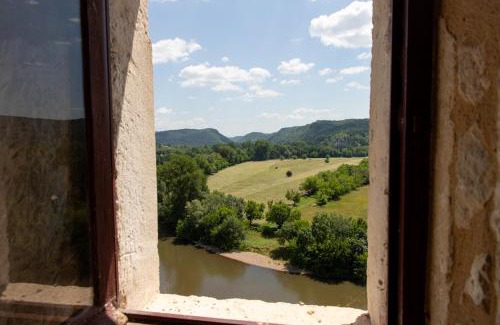 Beynac-et-Cazenac House | Tour Pissarro