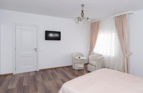 Curtea De Arges House | Tourist B&C