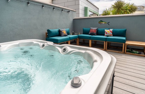 Newquay Ski Chalet | Towan House