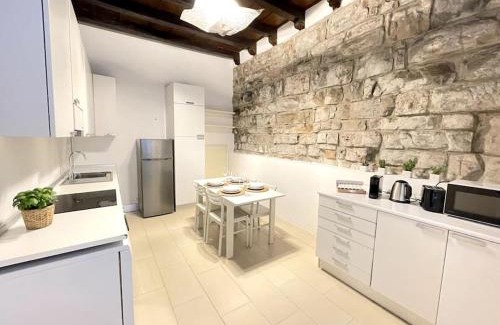 Citta Alta Apartment | Tower Gombito's Apartment