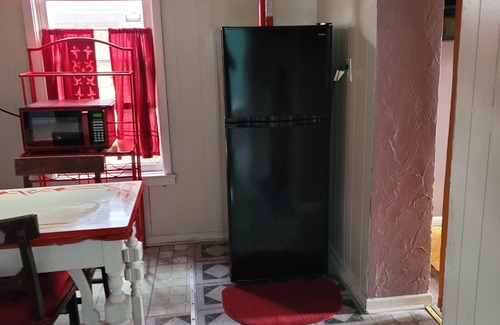 Niagara Falls Apartment | Tower Of Little Italy