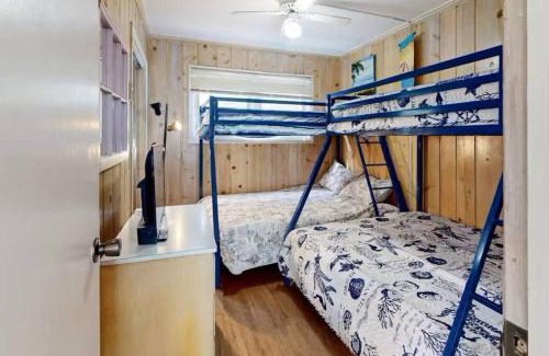 Bethany Beach Apartment | Tower Shores Tiny Gem