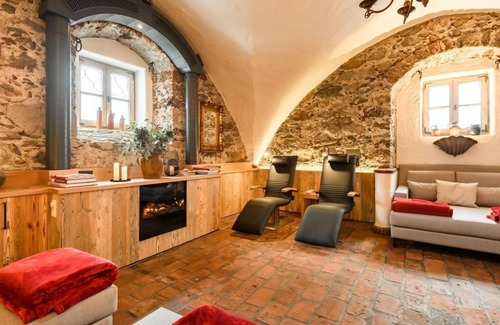 Dorfgastein Hotel | Tower suite with whirlpool, air-jet shower, 2 floors - Römerhof, Landhotel