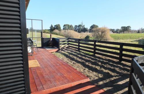 Oamaru Ski Chalet | Town and Country Cabin