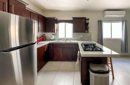 Centro House | Town & Shore Escape 3BR Haven