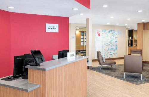 Allen Park Hotel | TownePlace Suites by Marriott Detroit Allen Park