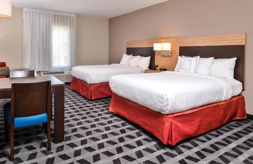 West Ashley Hotel | TownePlace Suites by Marriott Charleston-West Ashley