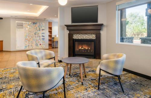Lancaster Hotel | TownePlace Suites by Marriott Lancaster