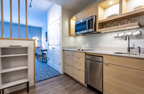 Southwest Raleigh Hotel | TownePlace Suites by Marriott Raleigh-University Area
