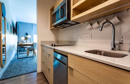 Southwest Raleigh Hotel | TownePlace Suites by Marriott Raleigh-University Area