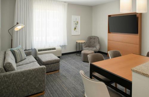 Ridgeland Hotel | TownePlace Suites by Marriott Jackson Ridgeland/The Township at Colony Park