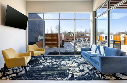Canton Hotel | TownePlace Suites by Marriott Canton Riverstone Parkway