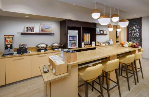 Manchester Hotel | TownePlace Suites Manchester-Boston Regional Airport