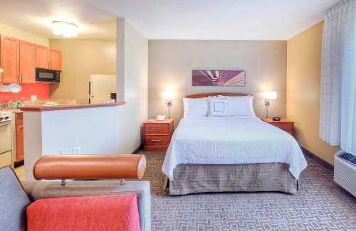 Cary Hotel | TownePlace Suites Raleigh Cary/Weston Parkway