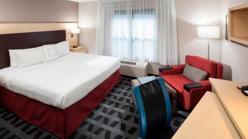 Fortson Hotel | TownePlace Suites