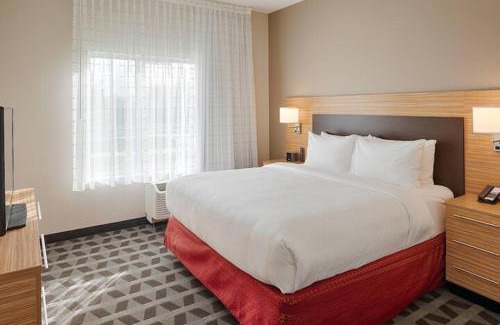 Fortson Hotel | TownePlace Suites