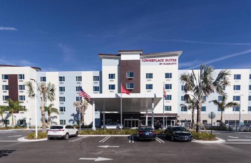 Traditions Hotel | TownePlace Suites Port St. Lucie I-95