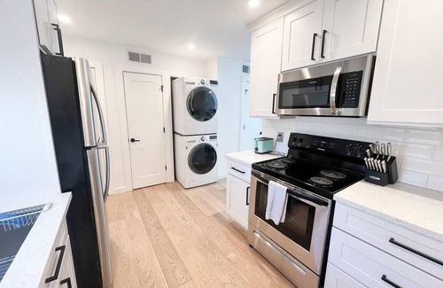 Northeast Virginia Beach House | TownHome 3blks Boardwalk