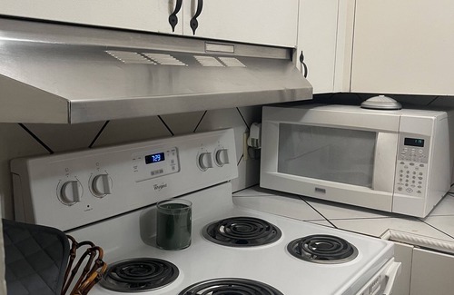 Lawton Apartment | Townhome getaway close to Fort Sill and Wichita Mountains
